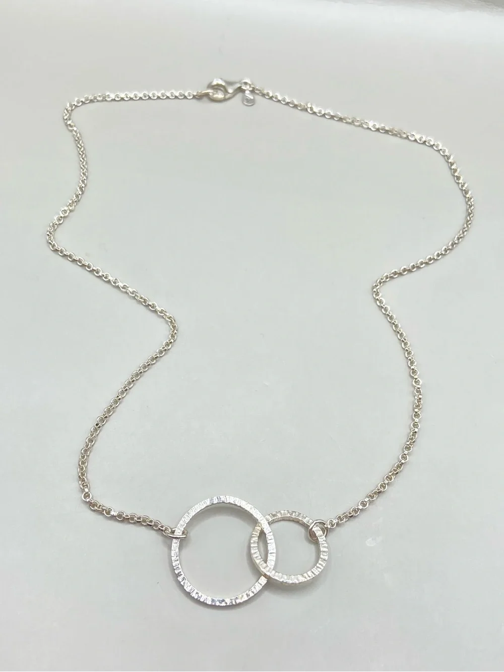 Silpada Sterling Silver Sweet Circles Pendant Necklace N2297 - Picture 4 of 7